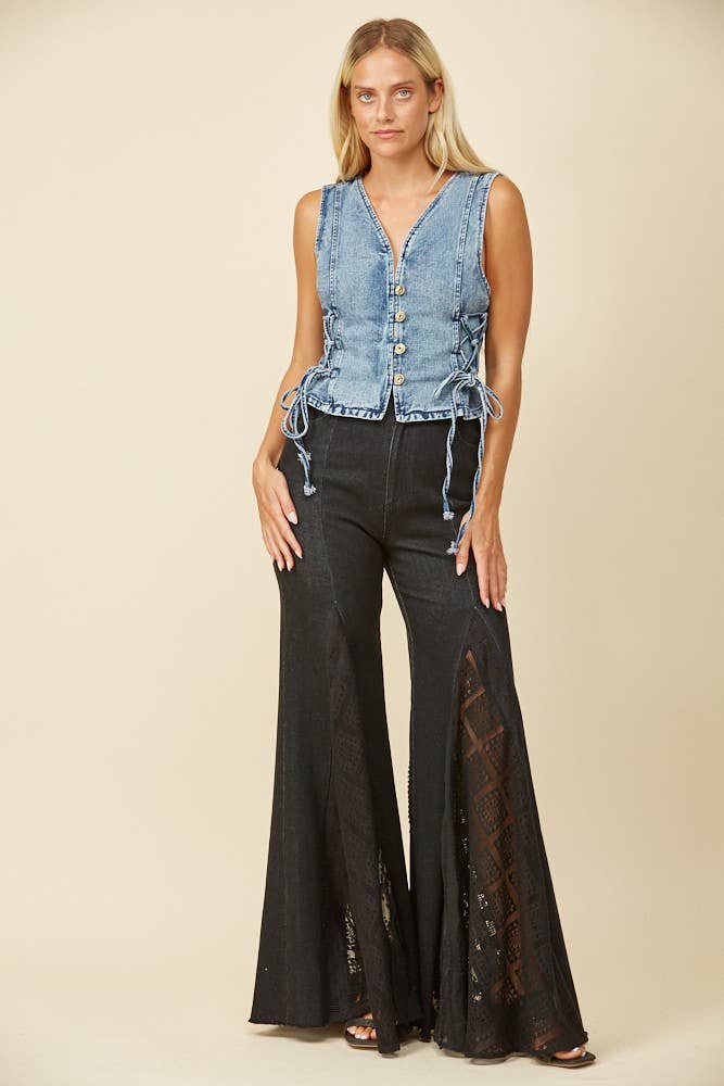 LACE DETAIL WIDE LEG JEANS LACE: BLACK DENIM